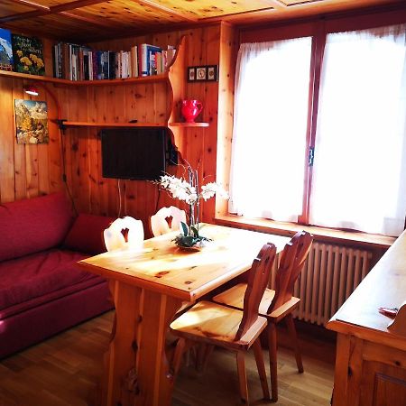 Appartamenti Residenza Anderbatt Грессоне-Ла-Триніте Екстер'єр фото