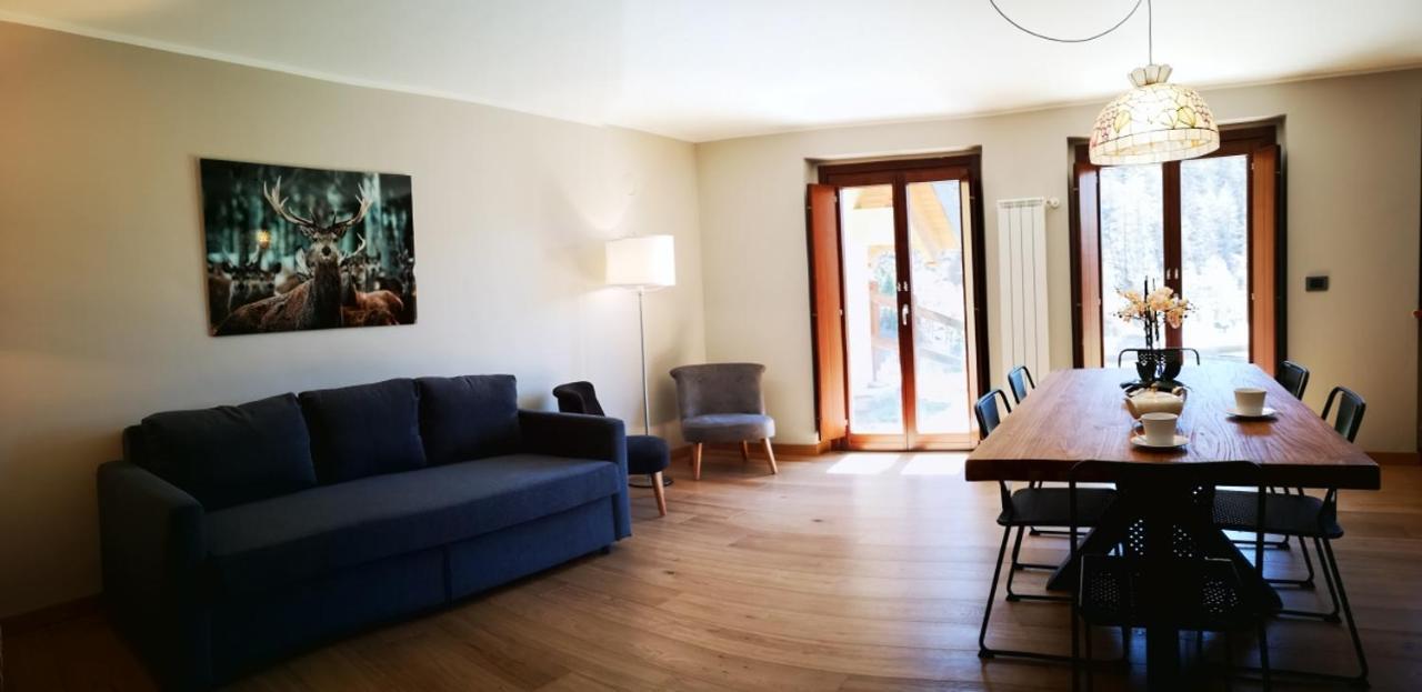 Appartamenti Residenza Anderbatt Грессоне-Ла-Триніте Екстер'єр фото